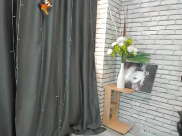 Vanessa_Say Chaturbate stream image from April 18, 2025