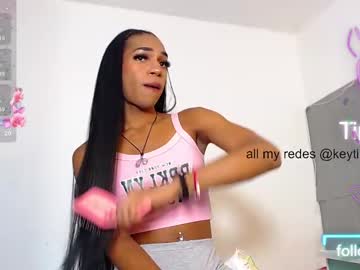Antonela_Dol Chaturbate stream image from April 18, 2025