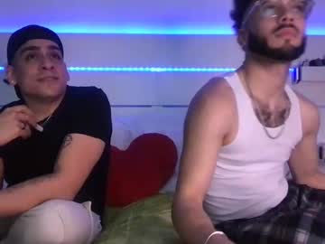 Dylanbanks Chaturbate stream image from April 18, 2025