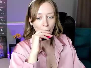 Evashiny_ Chaturbate stream image from April 18, 2025