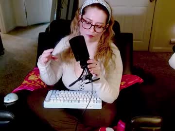 L0veapple Chaturbate stream image from April 18, 2025
