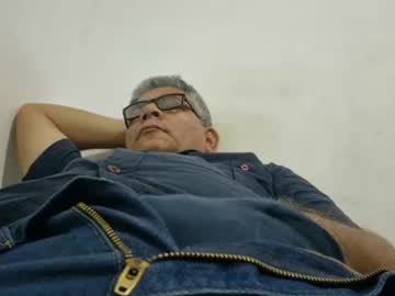 Poli475 Chaturbate stream image from April 18, 2025
