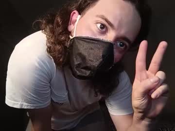 Bizco750 Chaturbate stream image from April 18, 2025