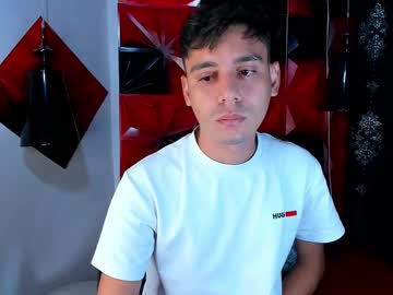 Dylan_Roemer Chaturbate stream image from April 18, 2025