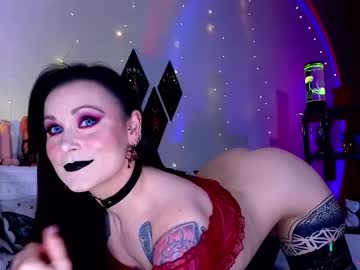 Freyax69 Chaturbate stream image from April 18, 2025