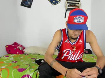 Johan_And_Antonella Chaturbate stream image from April 18, 2025