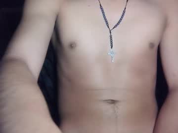 Maxzetam Chaturbate stream image from April 18, 2025
