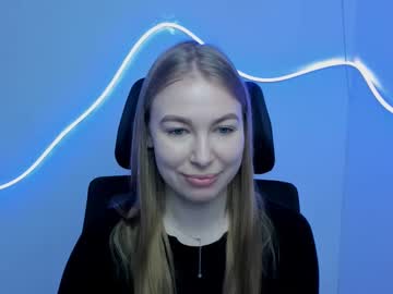 Emilia_Ilia Chaturbate stream image from April 18, 2025