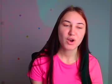 Emma_Kisss Chaturbate stream image from April 18, 2025