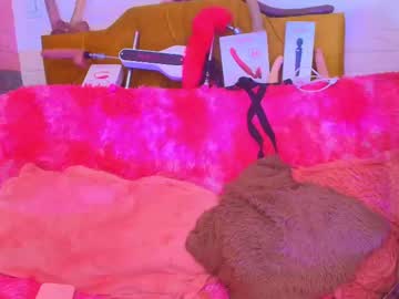 Kiim_Katta001 Chaturbate stream image from April 18, 2025