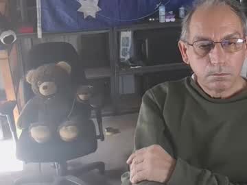 Kimintheshed Chaturbate stream image from April 18, 2025