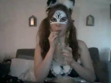 Kinkycouplepeachyprincess Chaturbate stream image from April 18, 2025