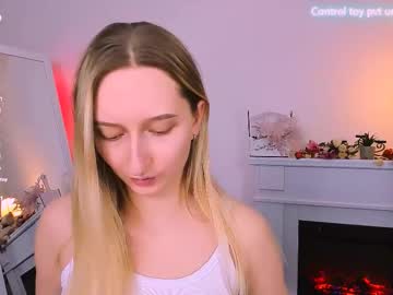 _Ri_Na_ Chaturbate stream image from April 18, 2025