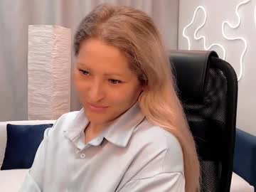 Sunny_Lady_0 Chaturbate stream image from April 18, 2025
