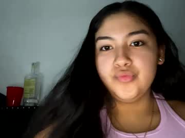 Sweetsxoxox Chaturbate stream image from April 18, 2025