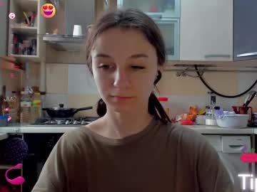 _Nika_Kik Chaturbate stream image from April 18, 2025