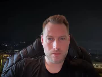 Chris2024x Chaturbate stream image from April 18, 2025