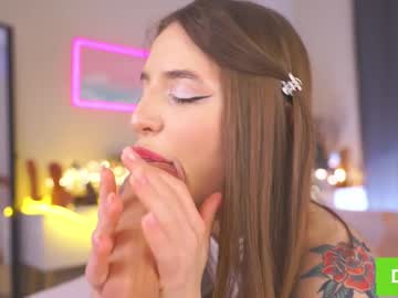 Deeptalkss_ Chaturbate stream image from April 18, 2025