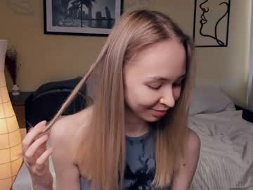 Eugeniabrainard Chaturbate stream image from April 18, 2025