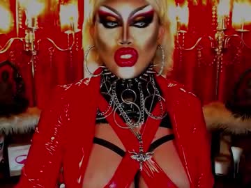 Queendomcum6 Chaturbate stream image from April 18, 2025