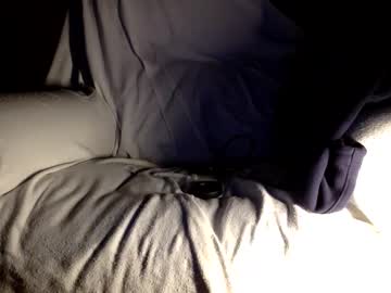 Elisharay95 Chaturbate stream image from April 18, 2025