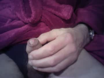 Ernie4u Chaturbate stream image from April 18, 2025