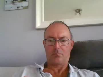 Freiburgersucht Chaturbate stream image from April 18, 2025