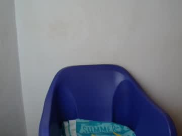 Juicyxpink Chaturbate stream image from April 18, 2025