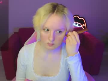 Supernovax3 Chaturbate stream image from April 18, 2025