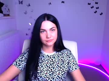 Blum_Kelly Chaturbate stream image from April 18, 2025
