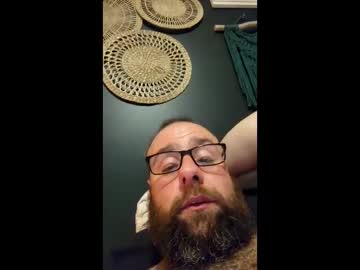 Brade42 Chaturbate stream image from April 18, 2025