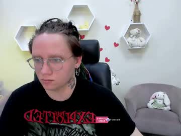 Tiara_Happy Chaturbate stream image from April 18, 2025