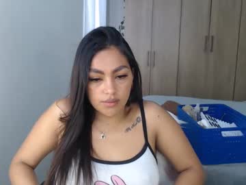 Fairylatin Chaturbate stream image from April 18, 2025