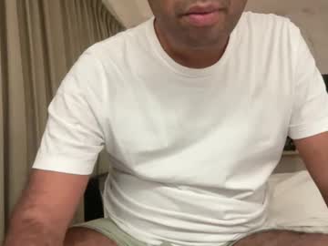 Rauldandy Chaturbate stream image from April 18, 2025