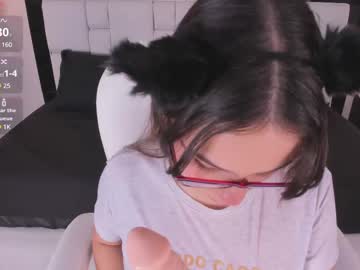 Anne_Cox_ Chaturbate stream image from April 18, 2025