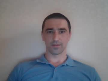 Hard_To_Obey Chaturbate stream image from April 18, 2025