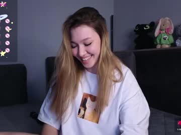 Luxurymurr Chaturbate stream image from April 18, 2025