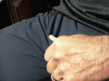 Nevrsaynevr2000 Chaturbate stream image from April 18, 2025
