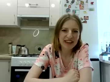 Sweet_Lilbunny Chaturbate stream image from April 18, 2025
