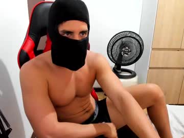 Calihotcaliente27 Chaturbate stream image from April 18, 2025