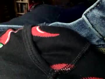 Cutcockguy1975 Chaturbate stream image from April 18, 2025