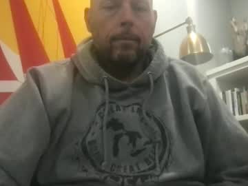 Doubleg303 Chaturbate stream image from April 18, 2025