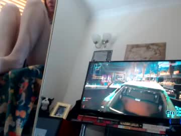 Scarlettruins Chaturbate stream image from April 18, 2025