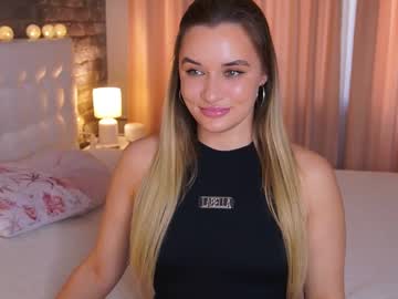 Lollidoli__ Chaturbate stream image from April 18, 2025