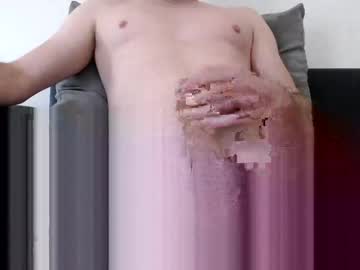 Mlkjh49 Chaturbate stream image from April 18, 2025