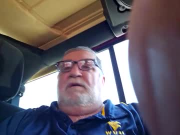 Golferusa21 Chaturbate stream image from April 18, 2025