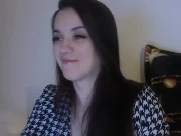 Justanneagain Chaturbate stream image from April 18, 2025