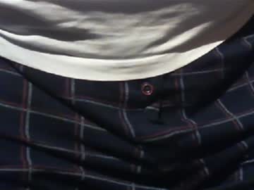 Move_On_Nothing_To_See Chaturbate stream image from April 18, 2025