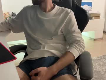 Ohmymichael Chaturbate stream image from April 18, 2025