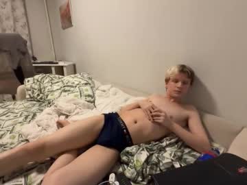 Sasha18170 Chaturbate stream image from April 18, 2025